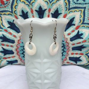 ❤️| Plastic white hoop earrings